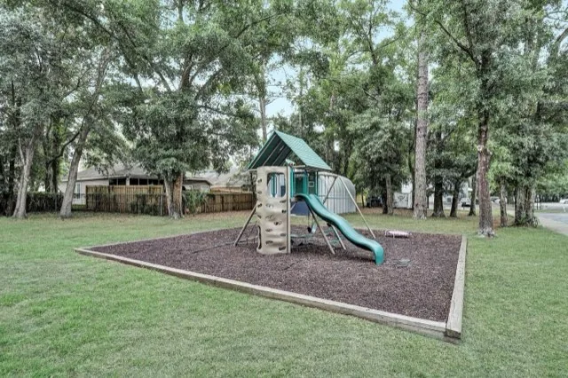 Grounds under the oak canopy